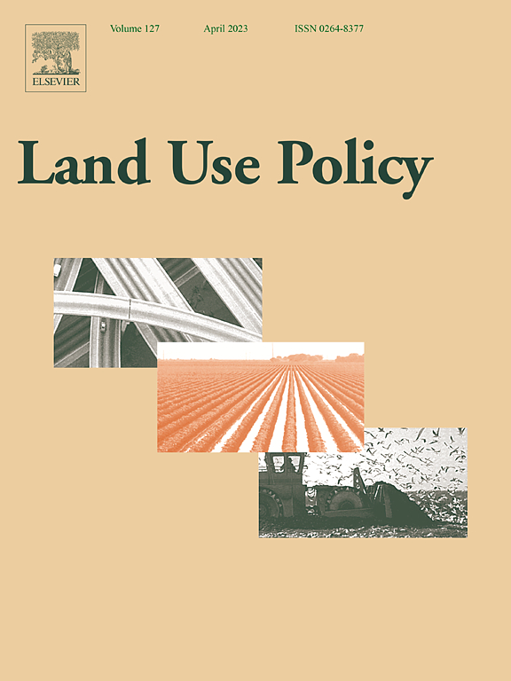 Balancing the interaction between urban regeneration and flood risk management – A cost benefit approach in Ústí nad Labem thumbnail